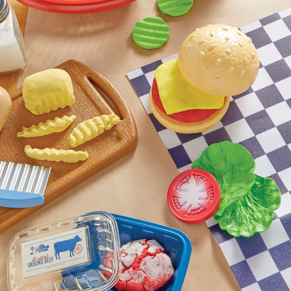Creative Chefs Cheeseburger and Fries Kit - Pretend Cooking Kit with Reusable Burger and Fries Mix