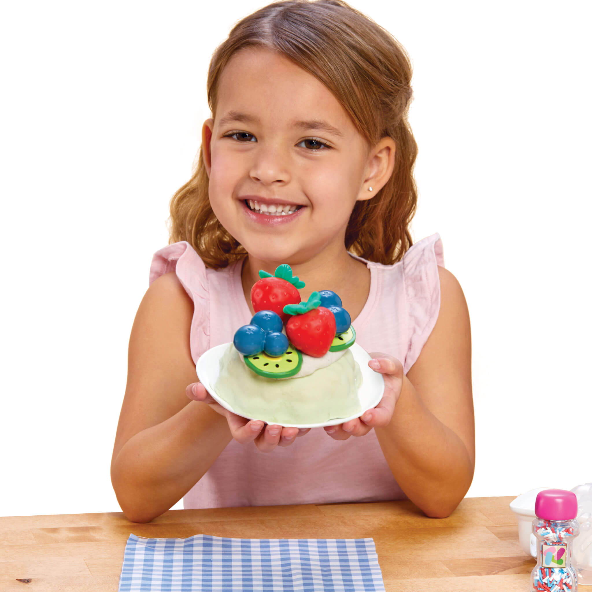 Creative Chefs Bluey - Pavlova Kit - Pretend Dessert Kit with Recipe Cards and Reusable Mix